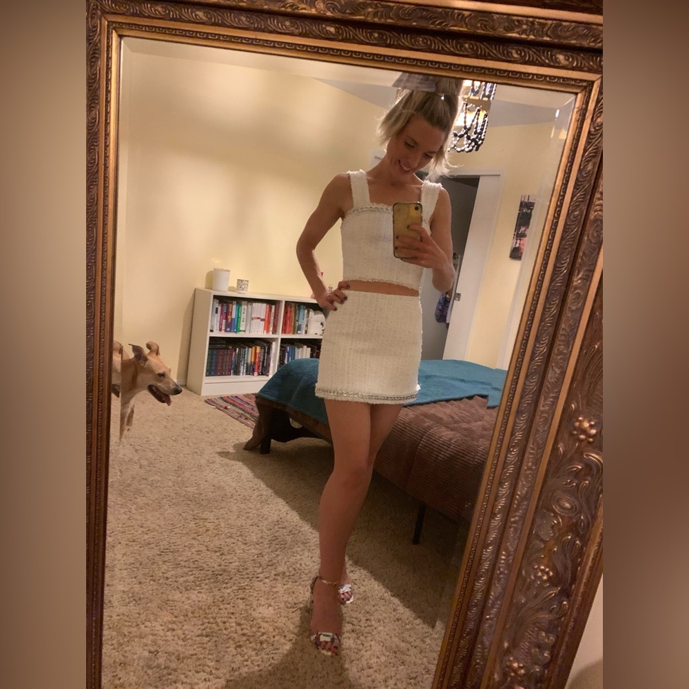 Alice + Olivia White Tweed Skirt Set "Coralie" top & "Elana" skirt - Picture 9 of 12